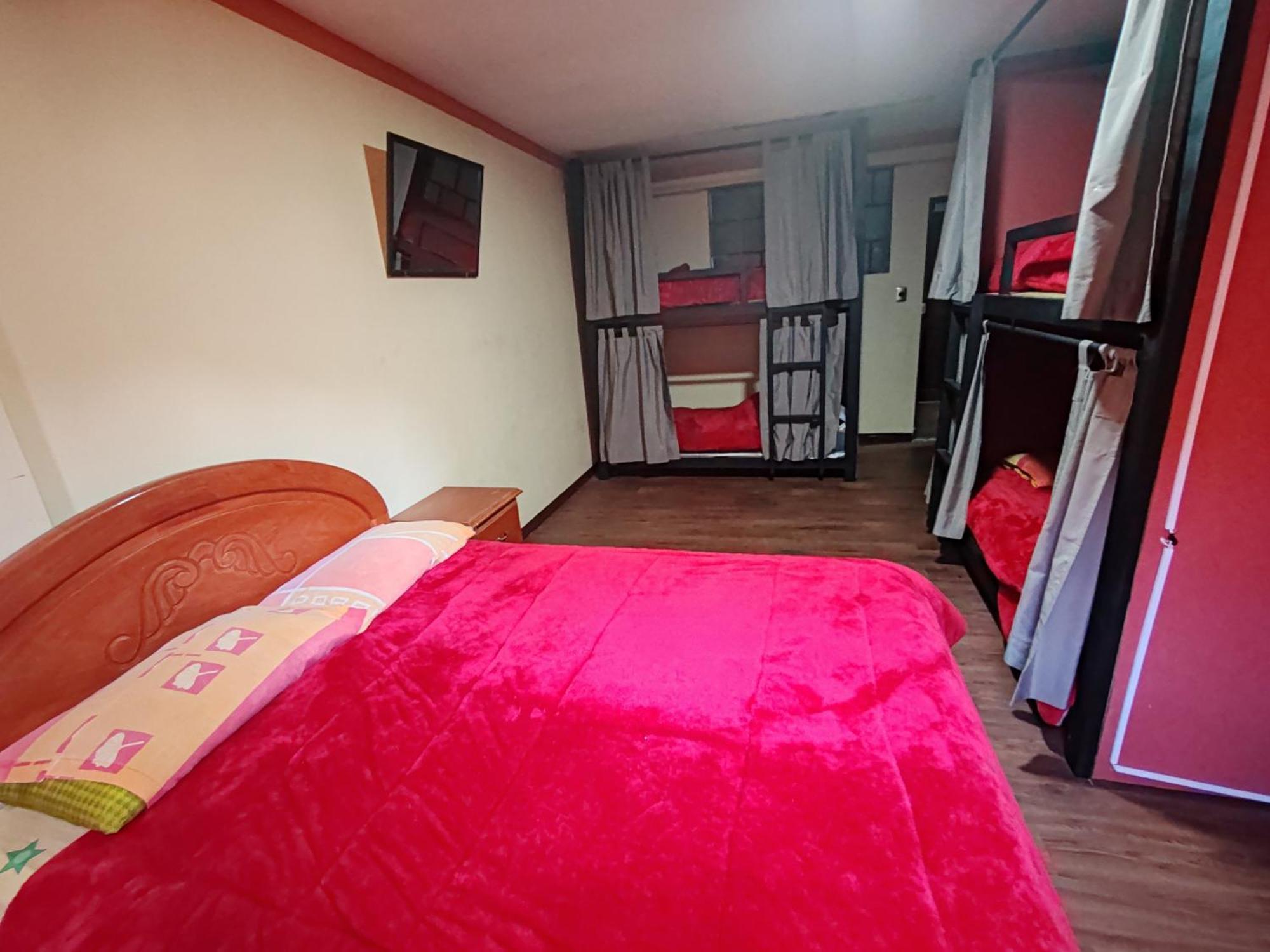 Yati Hostal La Paz Bagian luar foto